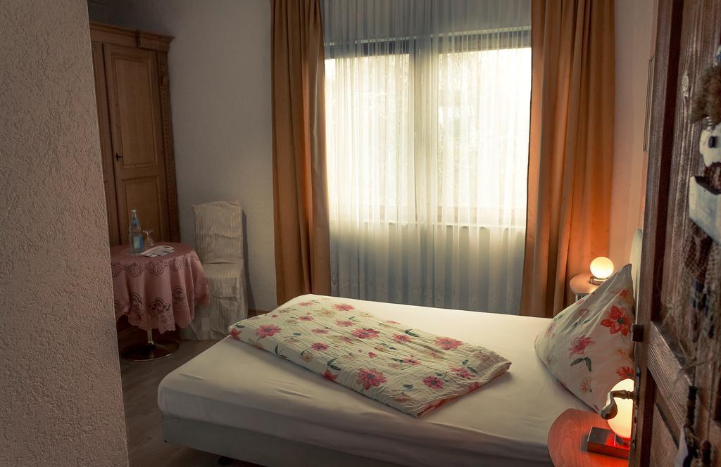 Hotel Adler Aichelberg  Phòng bức ảnh