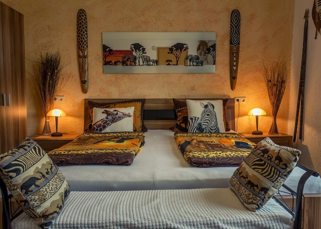Hotel Adler Aichelberg  Phòng bức ảnh